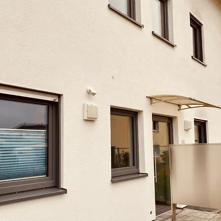 Neues Glueck Apartment
